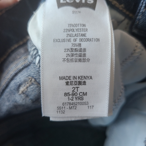 Levi's toddler bundle 2T - Picture 4 of 6